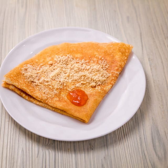 Palacinka Apticot-Walnuts.