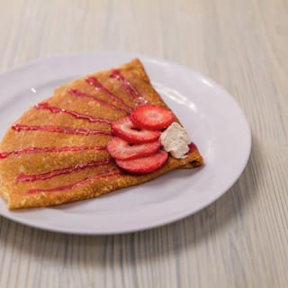 Palacinka Strawberry Cream